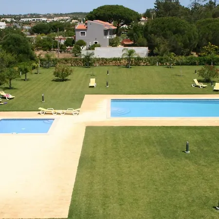 T2 Garden Golf Quarteira